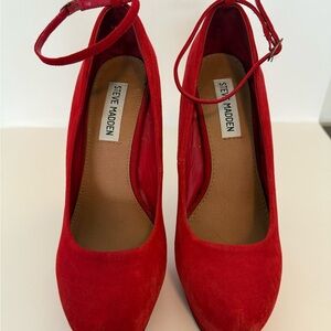 Steve Madden Red Suede Women's Platform Pumps